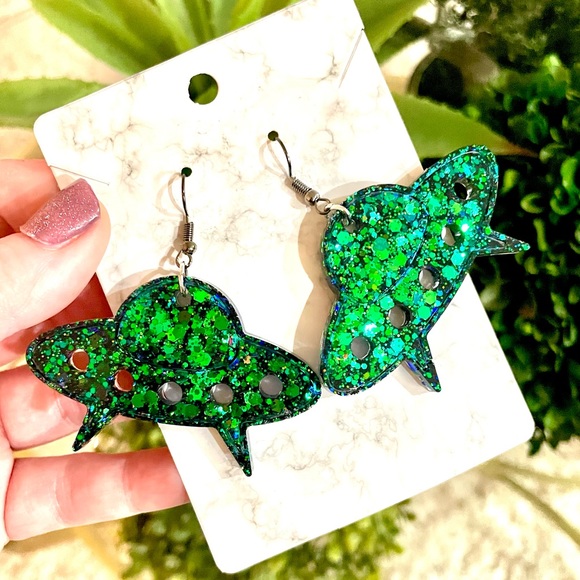 Acrylic Spaceship Earrings - Picture 2 of 9